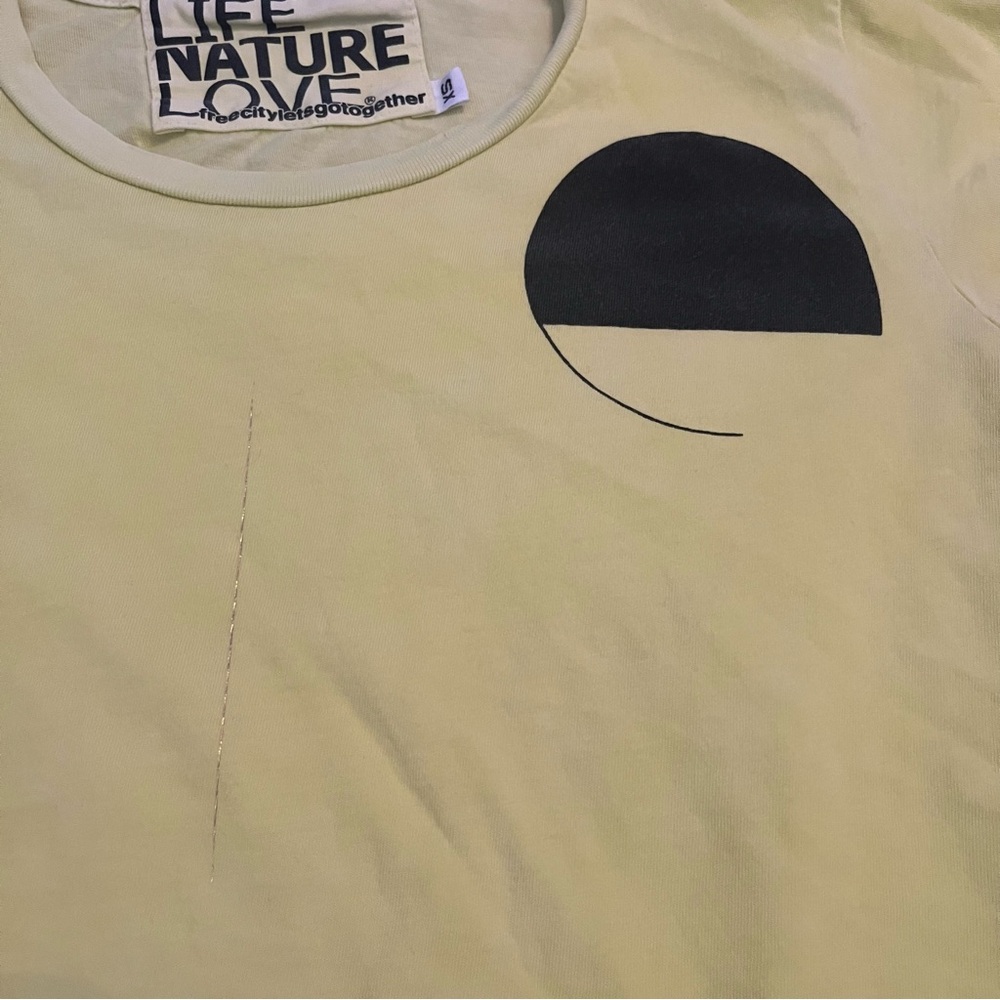 FREECITY Golden Line Short-Sleeve Tee in Yellow Green Sz XS Rare Distressed - Picture 11 of 16